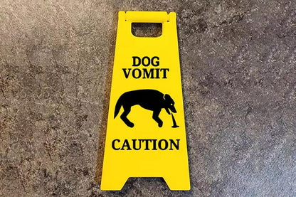 2Pcs Cat Vomit Sign Dogs Vomit Sign Cat Warning Sign Decoration Mini Fun Pet Signs Decor-Each of Style