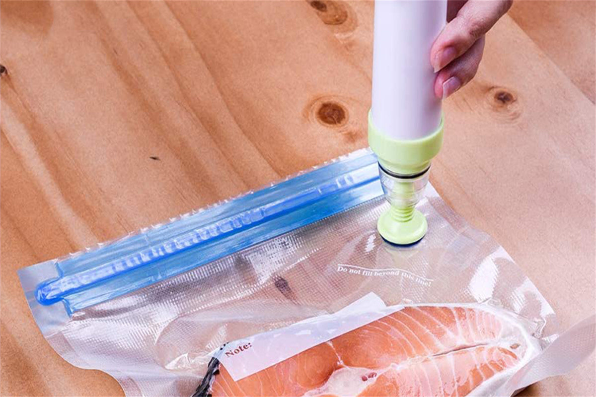 20 pieces Reusable Food Vacuum Sealer Bag with Manual Pump
