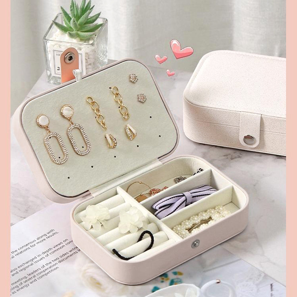 Portable Trave Jewelry Case Jewelry Storage Box for Earrings Rings Necklaces Bracelets Watches White