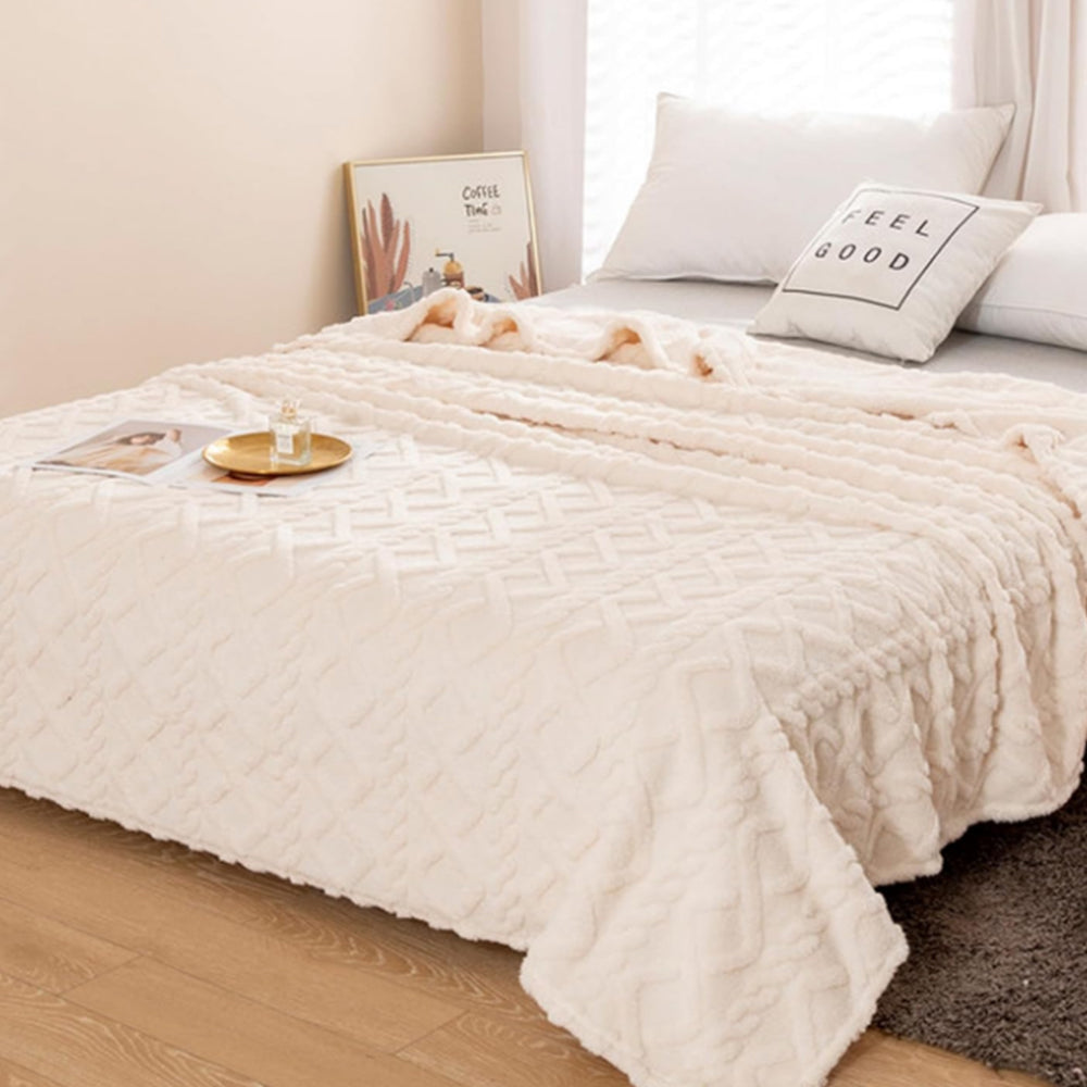 Flannel Throw Blanket Soft Fuzzy Cozy Warm Blanket Air-conditional Blanket Beige