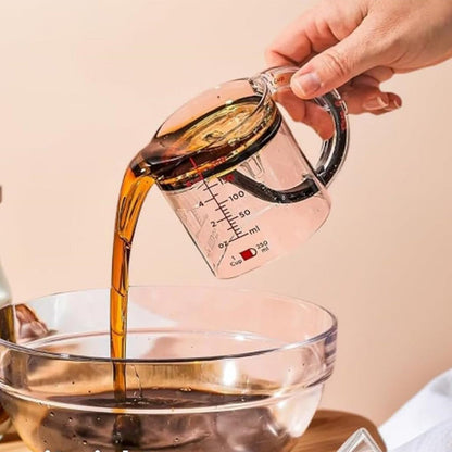 Adjustable 4-in-1 Measuring Cup with Scraper Base for Baking Cooking Use