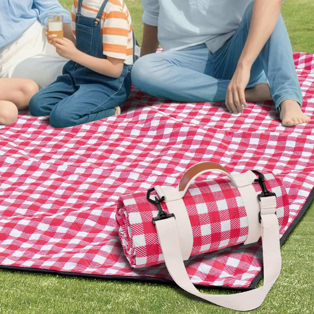 Outdoor Picnic Blanket Splash-resistant Foldable Travel Mat 203x203cm-Red
