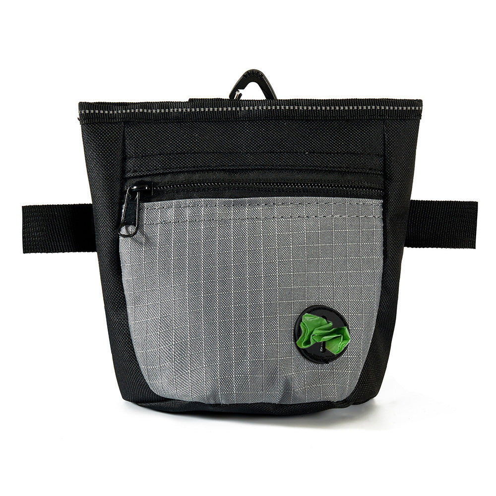 Hands-Free Dog Treat Pouch with Auto-Snap Closure Pet Snack Bag for Training Walking Black