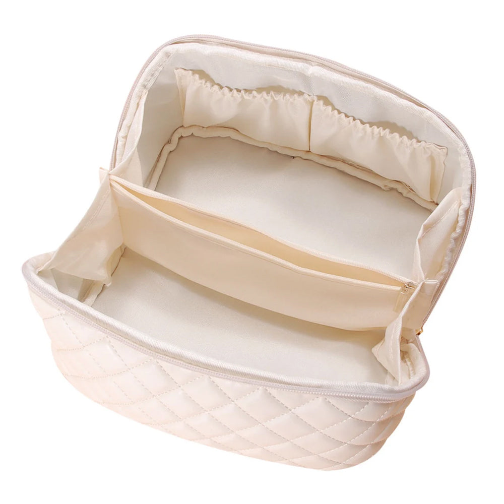 Women Cosmetic Bags Travel Cosmetic Bag For Women PU Leather Skincare Bags Toiletry Bag -White