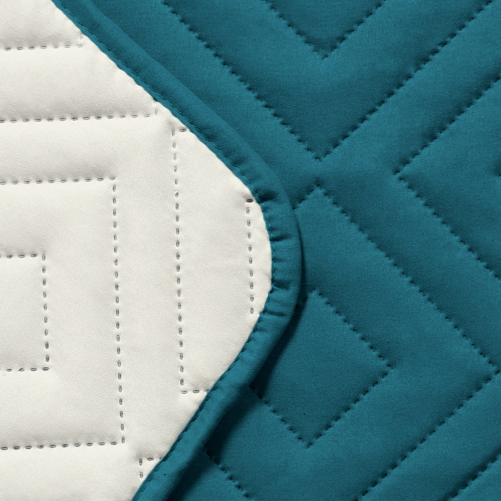 Recliner Chair Cover Water-resistant Reversible Quilted Recliner Chair Cover Sofa Slipcover with Non Slip Strap Couch Protector - Blue