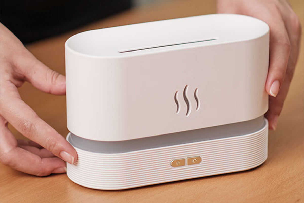 Flame Air Diffuser Humidifier Quiet Aroma Diffuser Noiseless Essential Oil Aromatherapy Diffuser-White