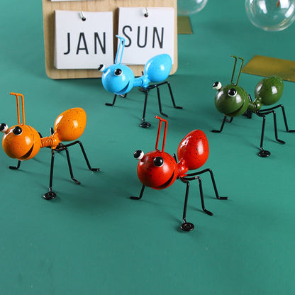 4Pcs Metal Ants Garden Decor Insect Ornaments Garden Yard Art Wall Sculptures