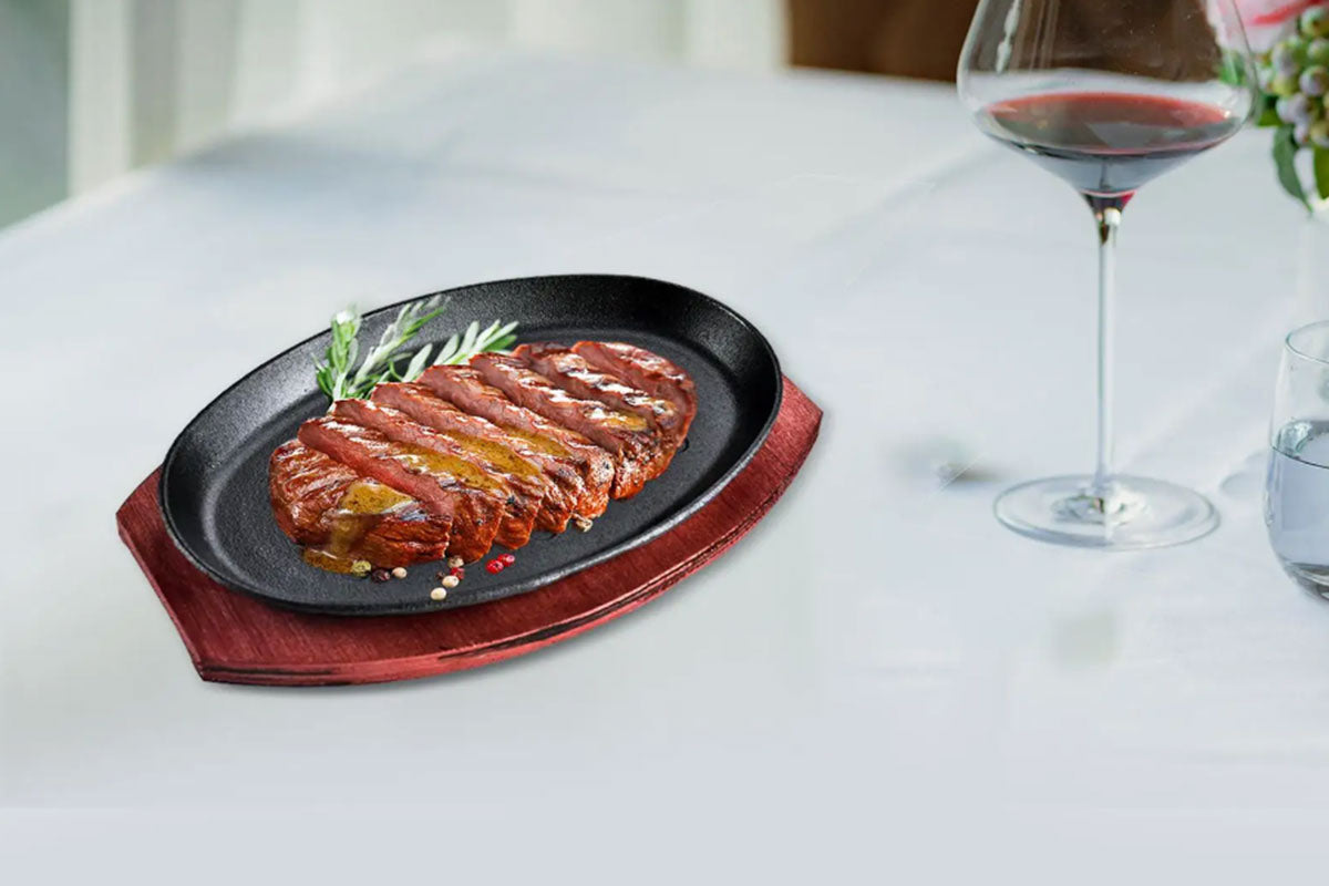 Iron Steak Plate Sizzling Serving Platter With Wooden Base Set