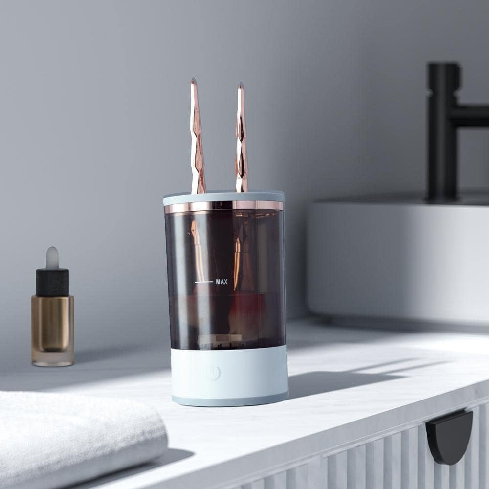 Electric Makeup Brush Cleaner Cosmetic Brush Cleaner for All Size Makeup Brushes