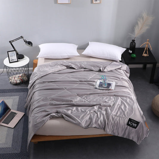 Silk Imitation Summer Cool Air Condition Quilt Washable Quilt Light Grey