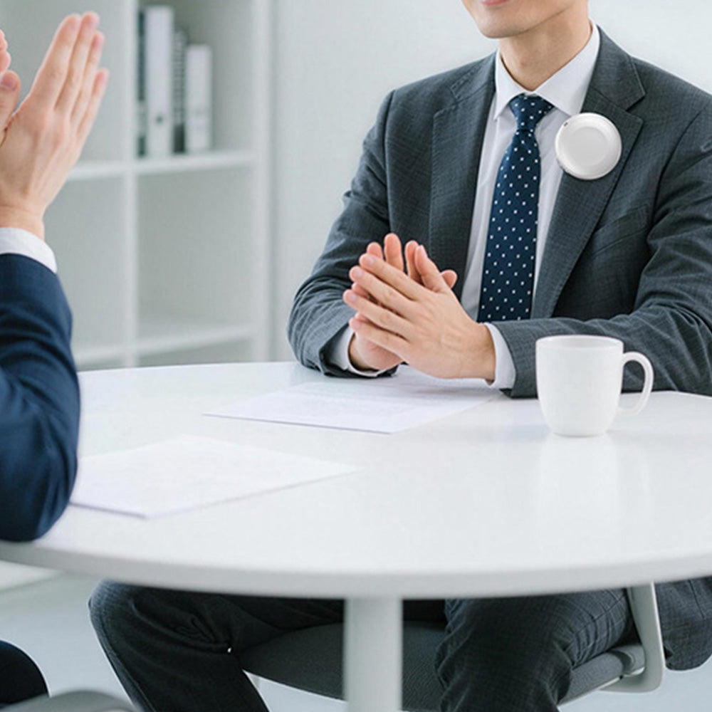 165 Language AI Voice Translator for Business Communication