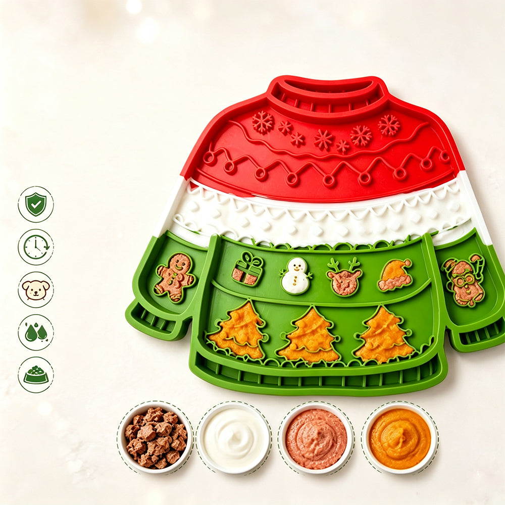 Christmas Pet Silicone Licking Mat with Suction Cups - Green