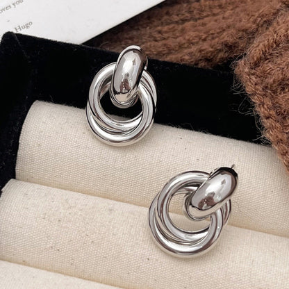 2 Pairs Women’s Geometric Dangle Drop Earrings with Large Knot Design