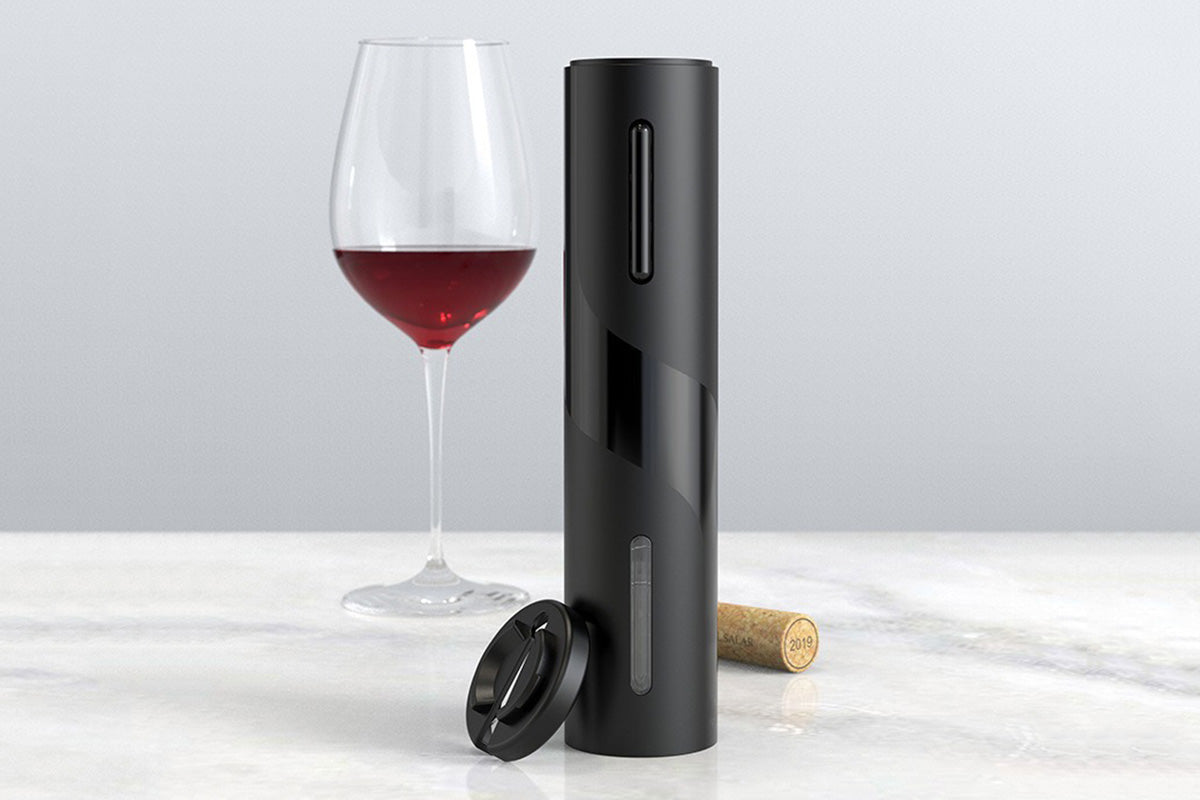 4Pcs Electric Wine Opener Set with Aerator Foil Cutter and Vacuum Stopper