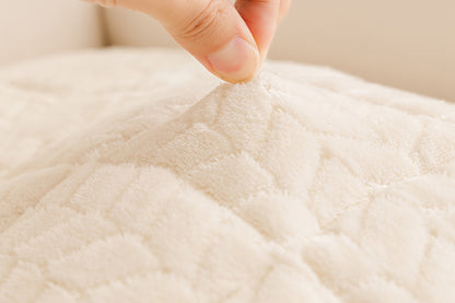Pet Sofa Cover Non Slip Couch Protector - White