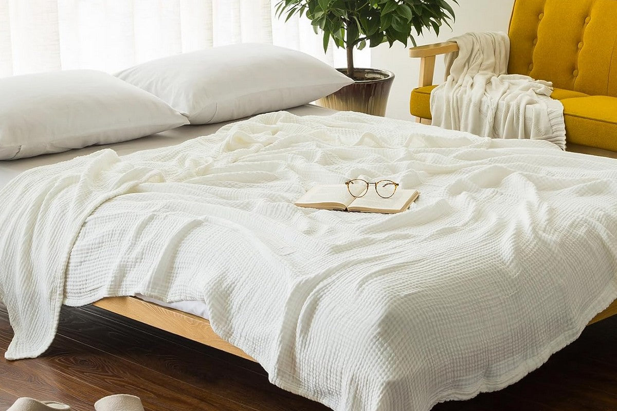 Cotton Muslin Blanket Breathable Soft Muslin Throw Blanket for Adults -White