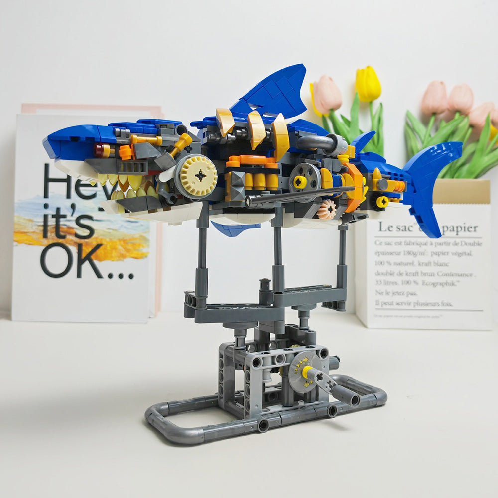 Mechanical Shark Building Block Toy with Display Stand Sea Fish for Home Decor