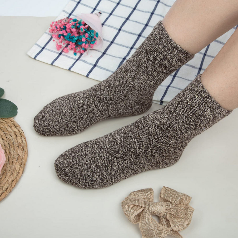 5 Pairs of Vintage Winter Socks Soft Warm Thick Crew Socks for Men Women Style 2