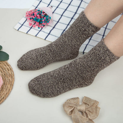 5 Pairs of Vintage Winter Socks Soft Warm Thick Crew Socks for Men Women Style 2