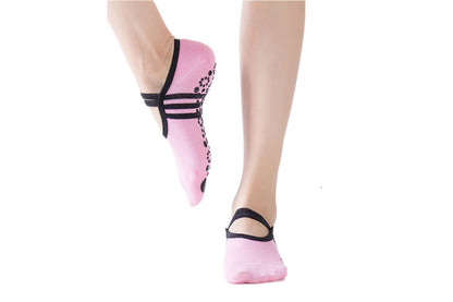 Anti Slip Yoga Ballet Socks Bandage Cotton SocksSports Socks Non slip Yoga Athletic Socks for Barre Ballet Barefoot Workout Hospital-3 Pairs(2 Pairs Black and 1 Pair Pink)