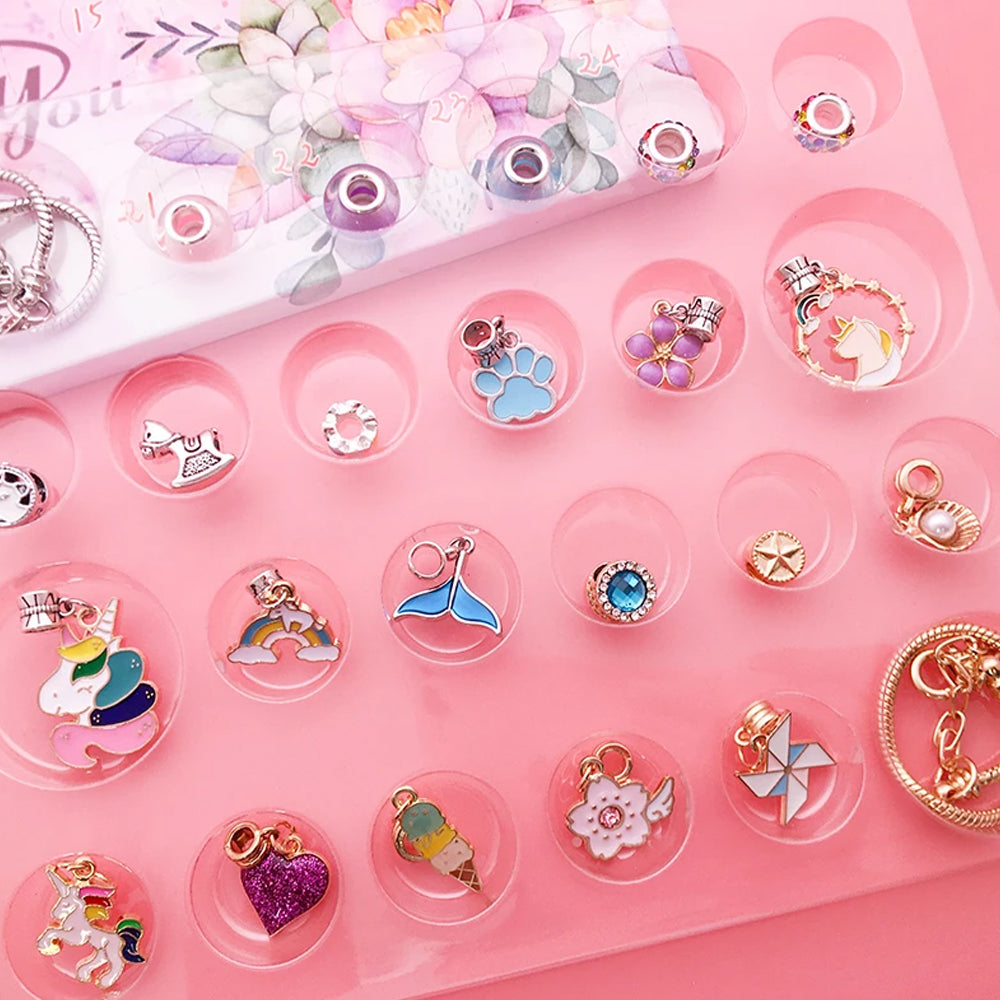 24pcs DIY Christmas Bracelet Advent Calendar Unicorn Christmas Charm Bracelet Set