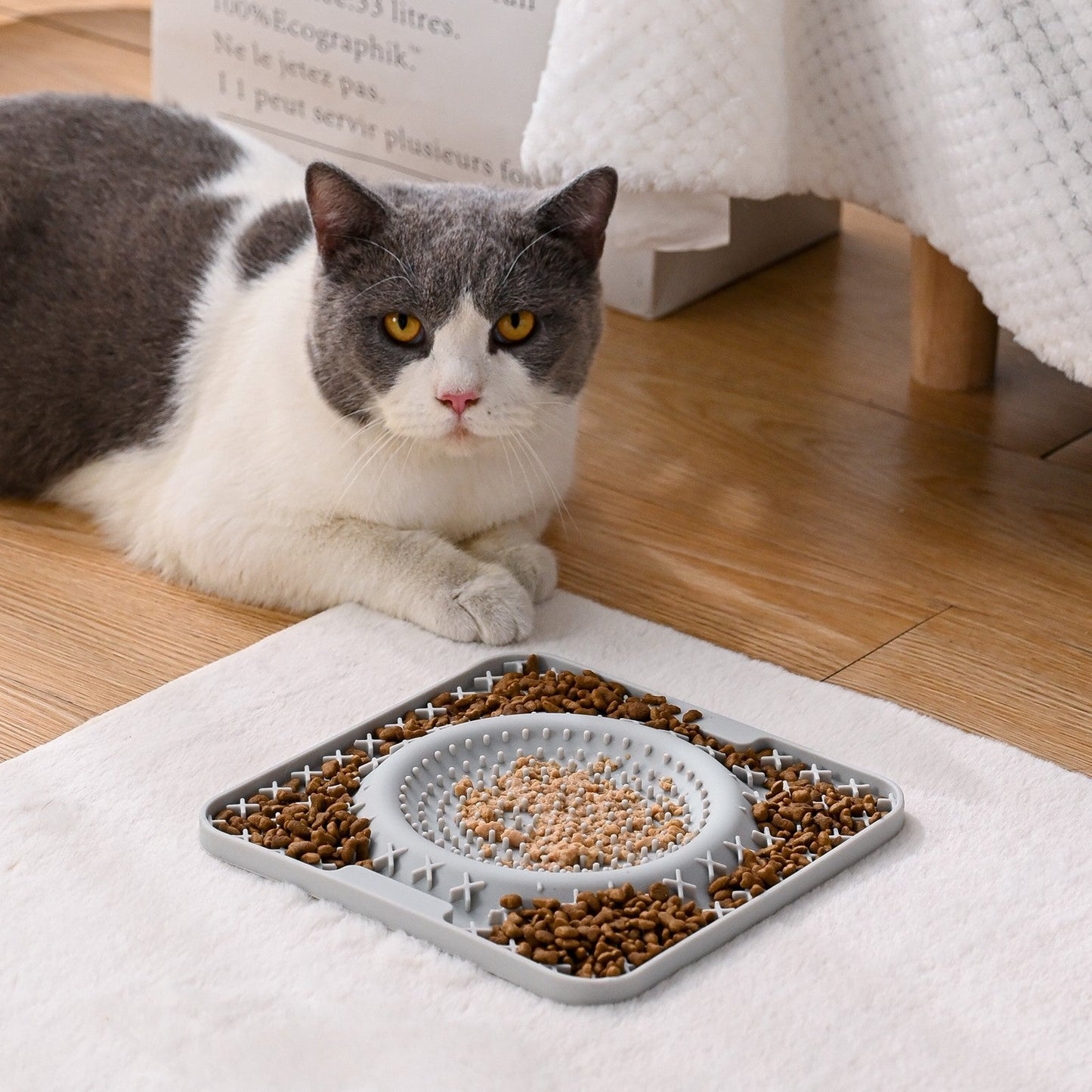 Pet Dog Lick Pad Slow Feeders for Pet Cat Dog-Gray