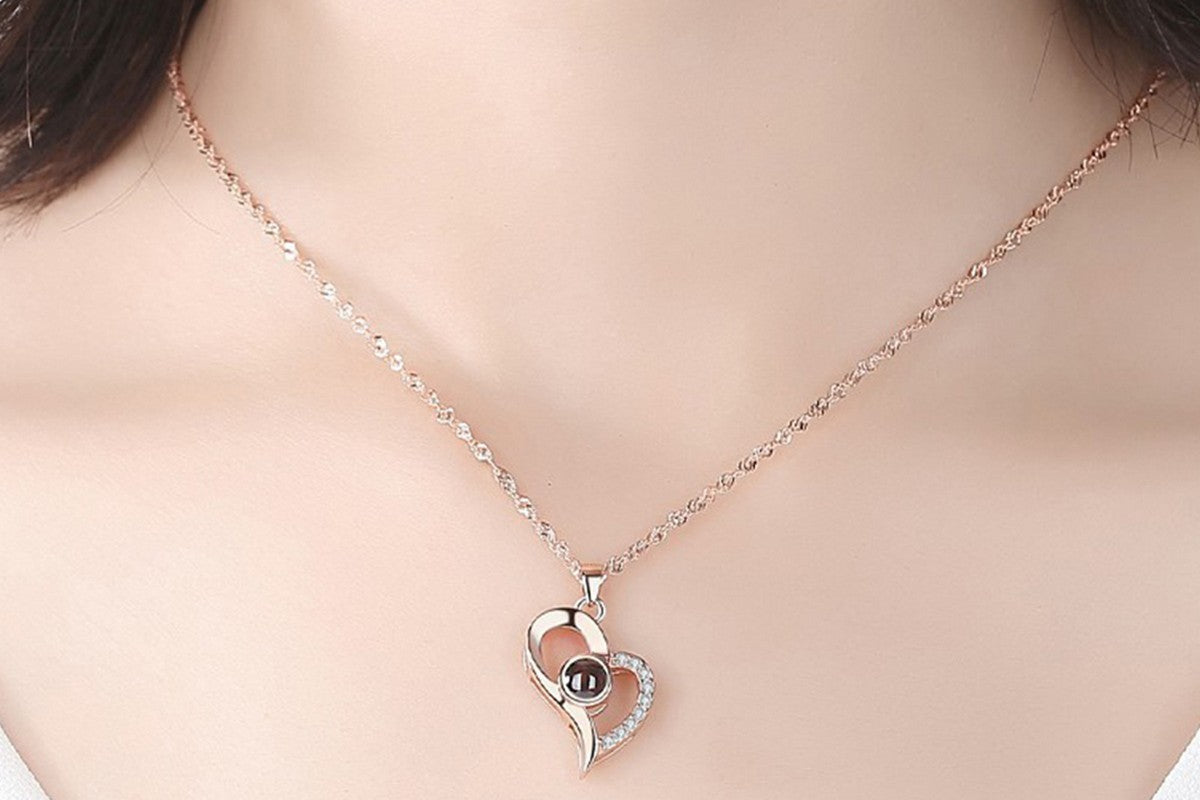 I Love You Necklace and Storage Box Set Heart Pendant Necklace with 100 Languages Projection for Valentine Day-Silver