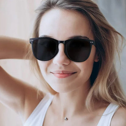 Pair of Clip-On Sunglasses Polarized Flip-Up Glasses for Men and Women Style 1