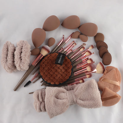 40Pcs Makeup Brush Set with Sponges  Cleansing Pads Headband Wristbands-Coffee