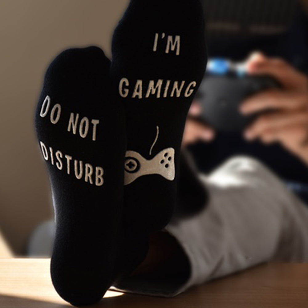 2 Pairs of Unisex Novelty DO NOT DISTURB I'M GAMING Funny Sport Socks