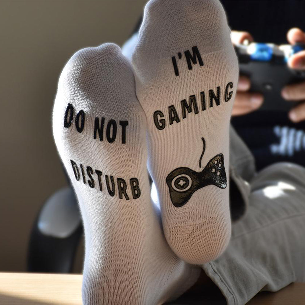 2 Pairs of Unisex Novelty DO NOT DISTURB I'M GAMING Funny Sport Socks