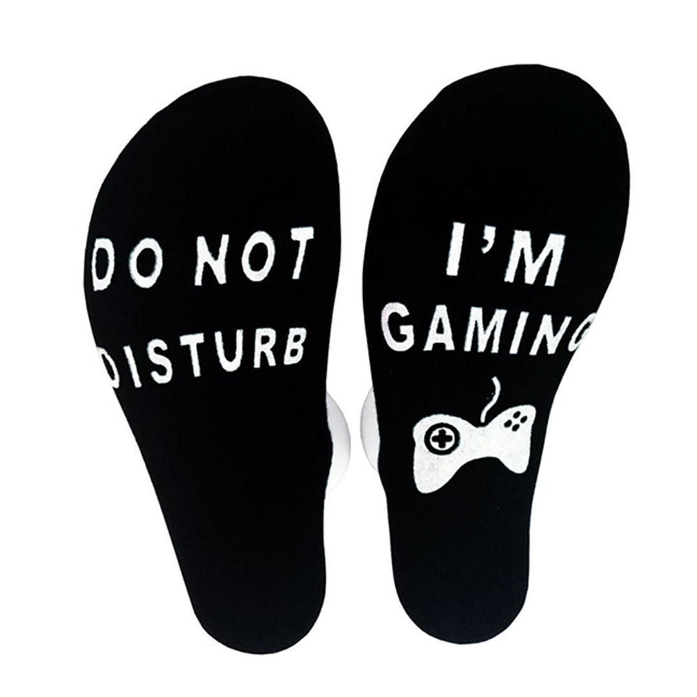 2 Pairs of Unisex Novelty DO NOT DISTURB I'M GAMING Funny Sport Socks