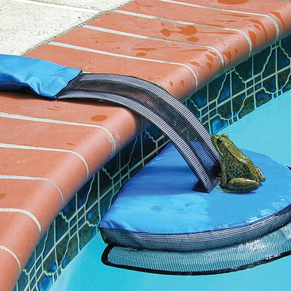 FrogLog Critter Animal Saving Escape Ramp Duck Swimming Pool Swimline Rescue