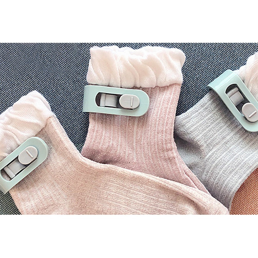 12pcs Duvet Pin Duvet Clips Bed Quilt Donuts Holders Comforter Grippers without Needle -Green