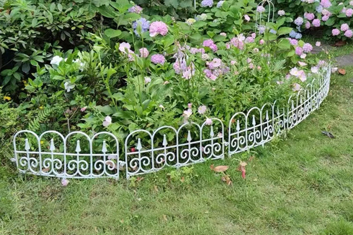4 pcs Garden Plastic Fence Border Edging Panel Lawn Covers Yard-White