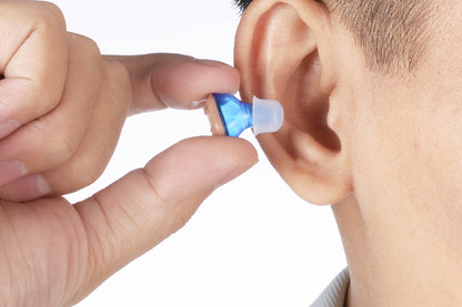 Rechargeable Digital Hearing Aids In-Ear Invisible Sound Voice Amplifier-Red and Blue