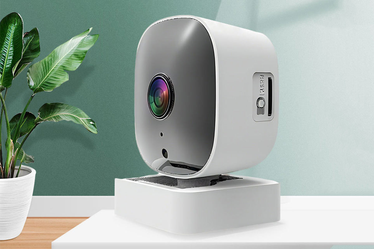Indoor Cameras With Night Version And 32GB Memory Card For Home Security