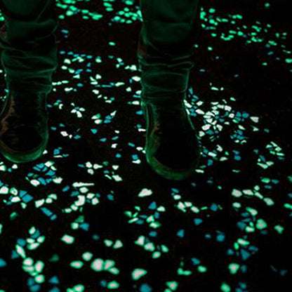 100Pcs Glow-in-the-Dark Pebbles Multicolour