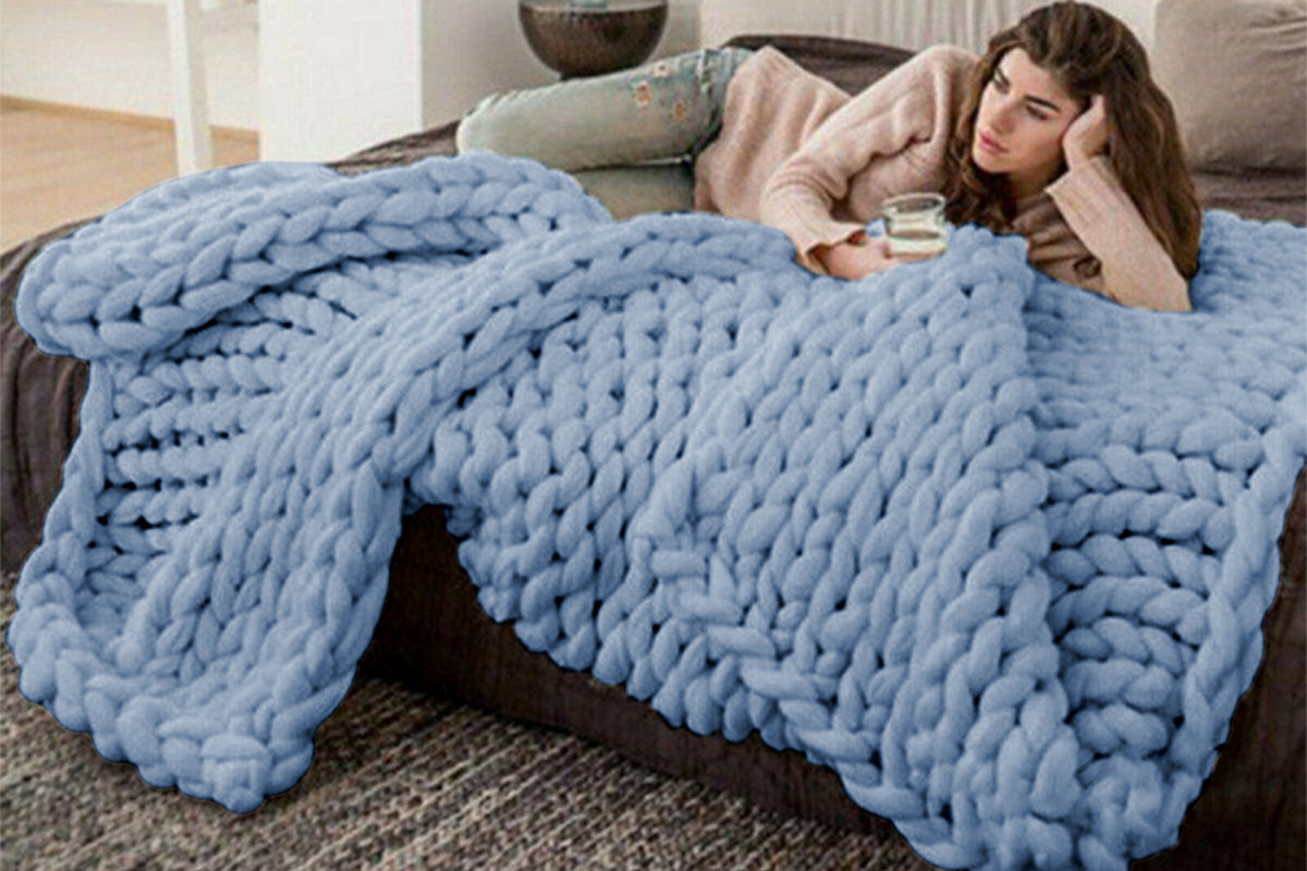 Handmade Chunky Knit Soft Blanket Throw For Couch Home Decor-Blue