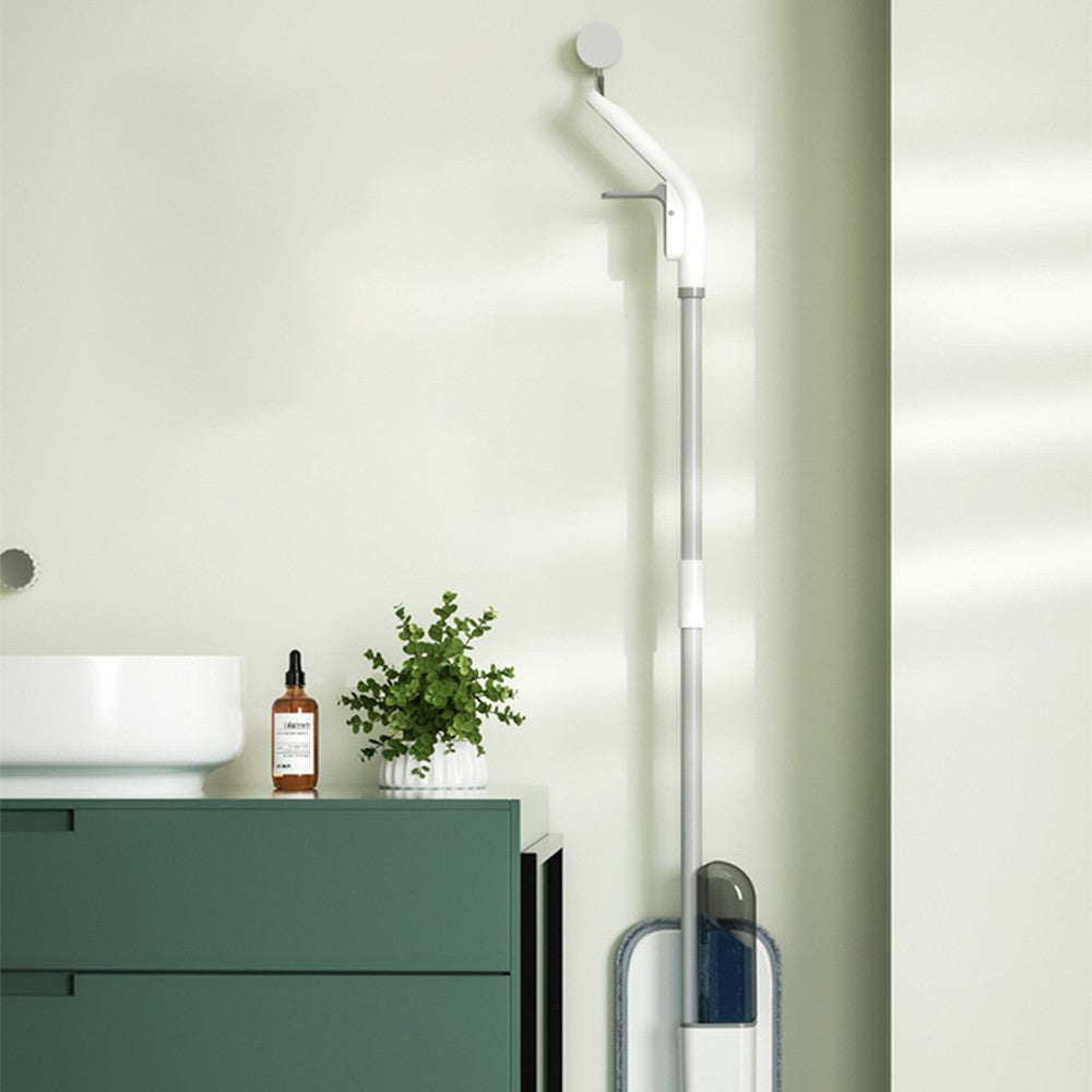 Spray Flat Mop Microfibre Floor Cleaning Mop with 3 Replacement Mop Pads