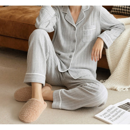 Women's Fuzzy Slip-on Slippers Comfy Lightweight House Scuff Slippers Closed Toe-Khaki