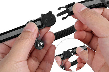 Adjustable Cat Collar Compatible with Apple Airtag - Black