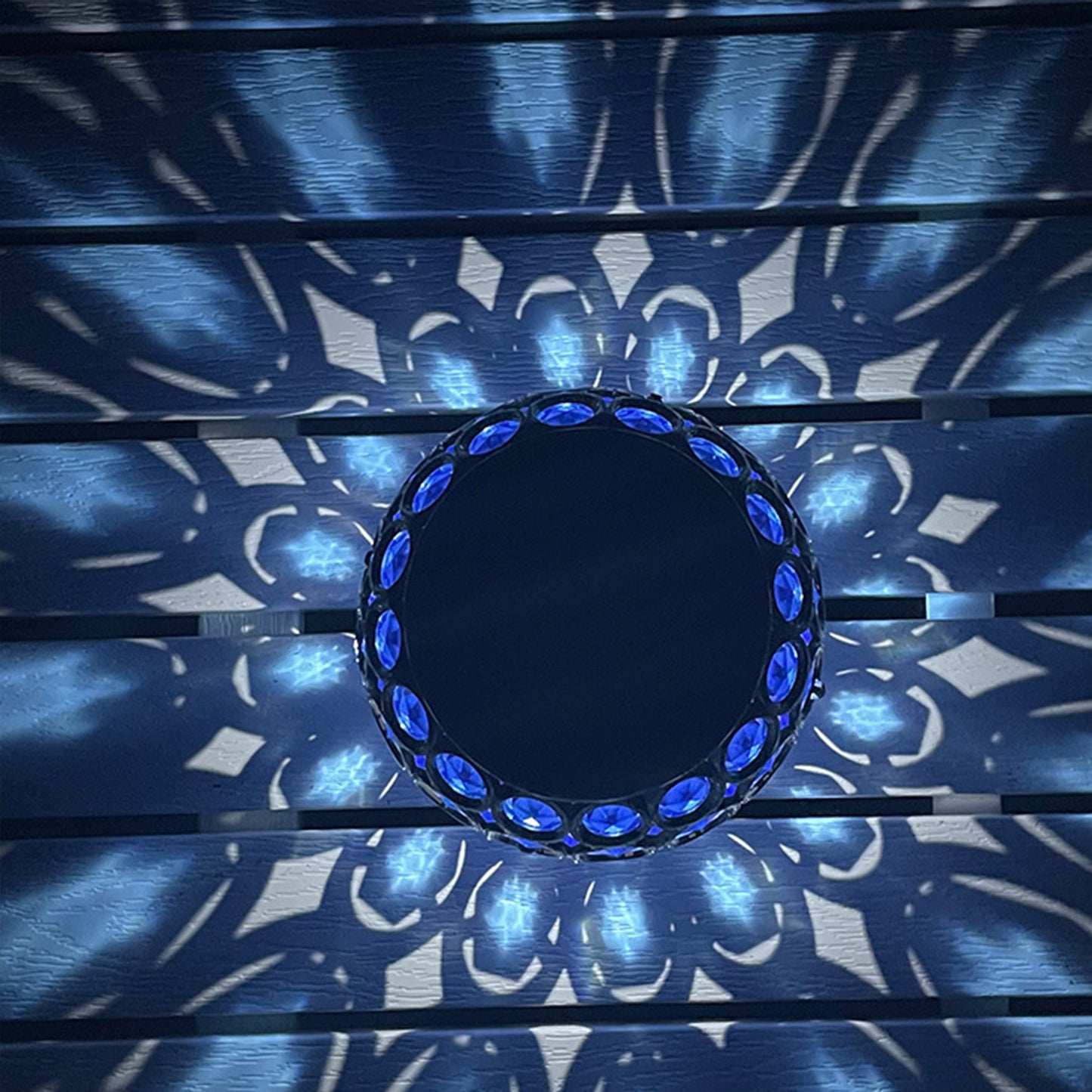 Solar Lamp Retro Hollow Lantern Mosaic Ball Lamp -Blue