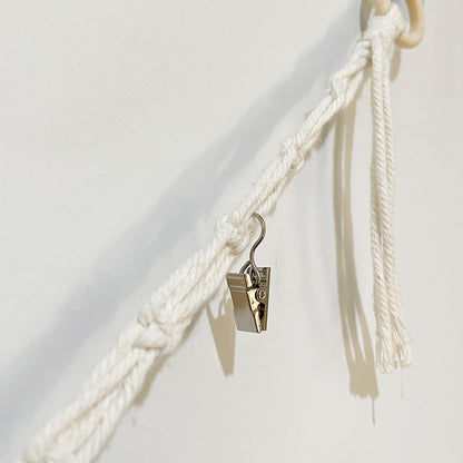 200CM Cotton Rope Hanger with 20 Clips for Photos Plush Toys-White