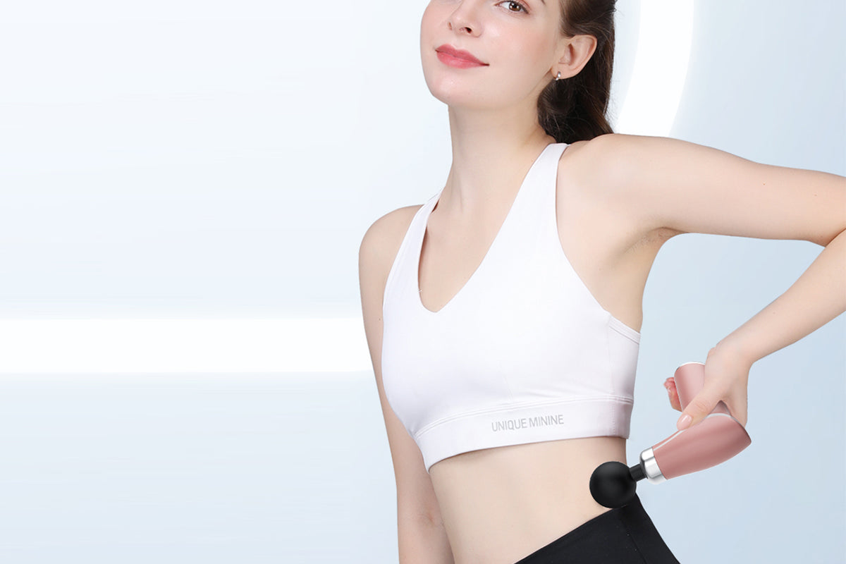 Mini Massage Gun Portable Deep Tissue Percussion Muscle Massager with 3 Levels 8 Massage Heads-Pink