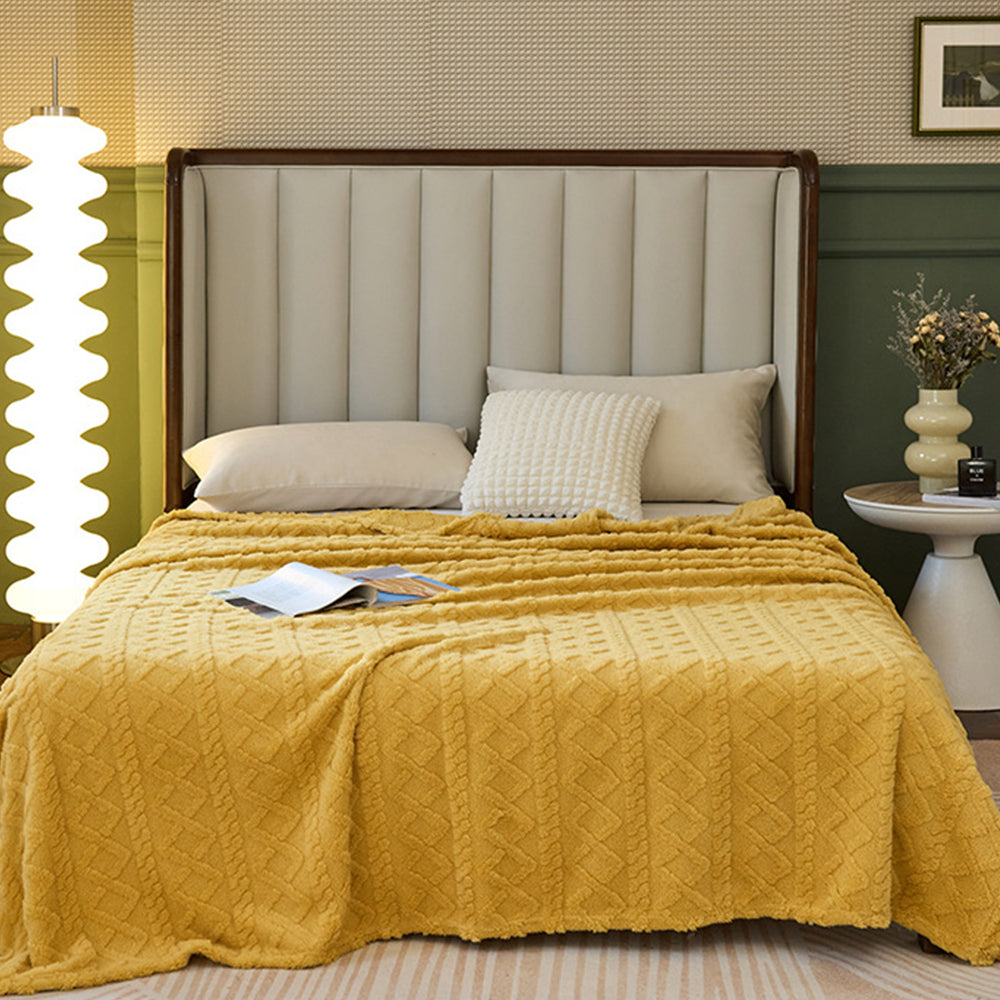 Flannel Throw Blanket Soft Fuzzy Cozy Warm Blanket Air-conditional Blanket Yellow