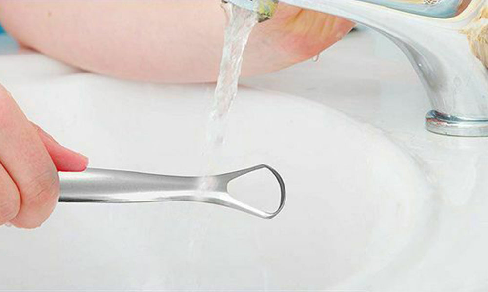 Stainless Steel Tongue Scraper with Case